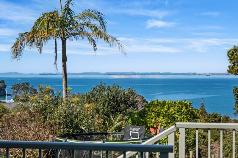 80A Wade River Road, Stanmore Bay, Whangaparaoa - Carousel 1