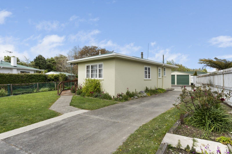 11 Windsor Street, Terrace End, Palmerston North - Carousel 2