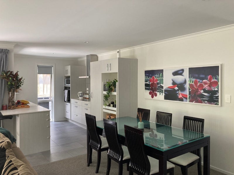 2 Stable Way, Brookfield, Tauranga - Carousel 2