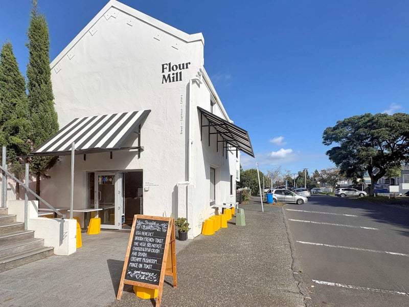 4 Queen Mary Avenue, Epsom, Auckland - Carousel 11
