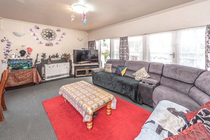 27 Plunket Street, Durie Hill, Whanganui - Carousel 2