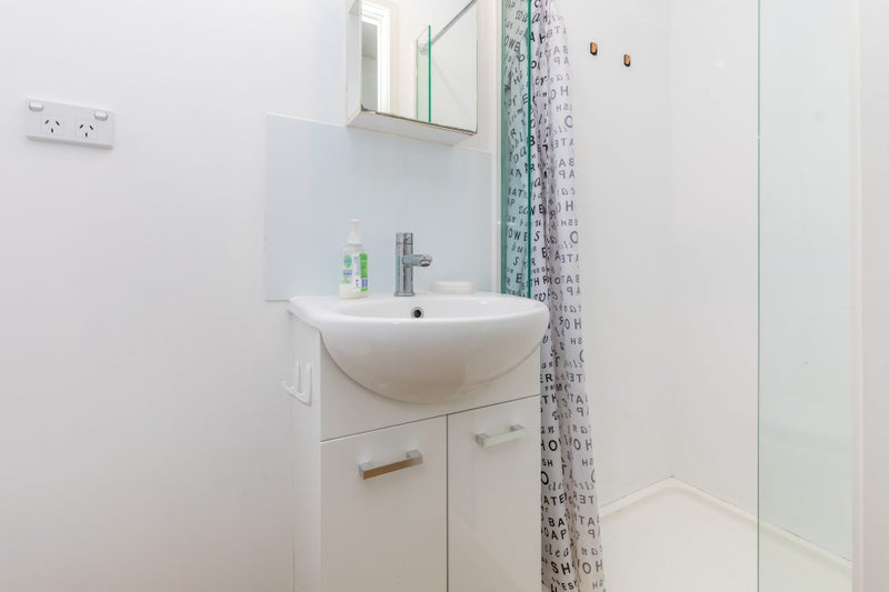 16B/15 Whitaker Place, Grafton, Auckland - Carousel 7