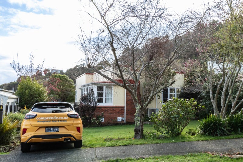 14 Wyndrum Avenue, Waterloo, Lower Hutt - Carousel 20