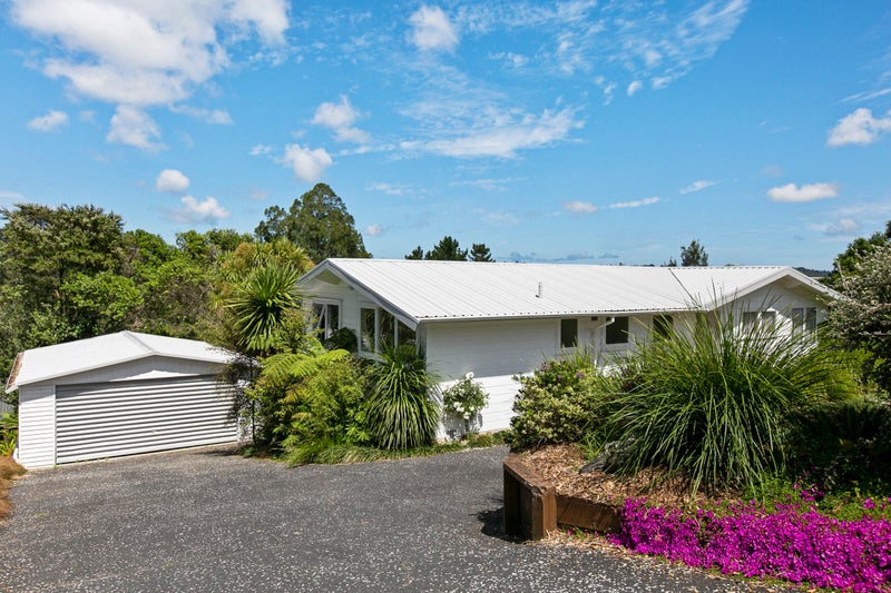 38 Puketaha Road, Swanson, Auckland - Carousel 2