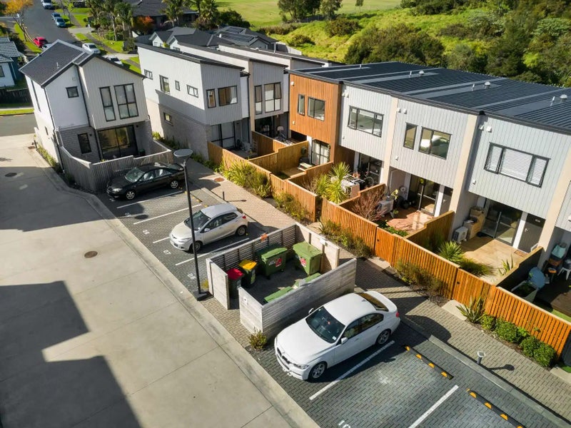 132 Tiriwa Drive, Massey, Waitakere - Carousel 11