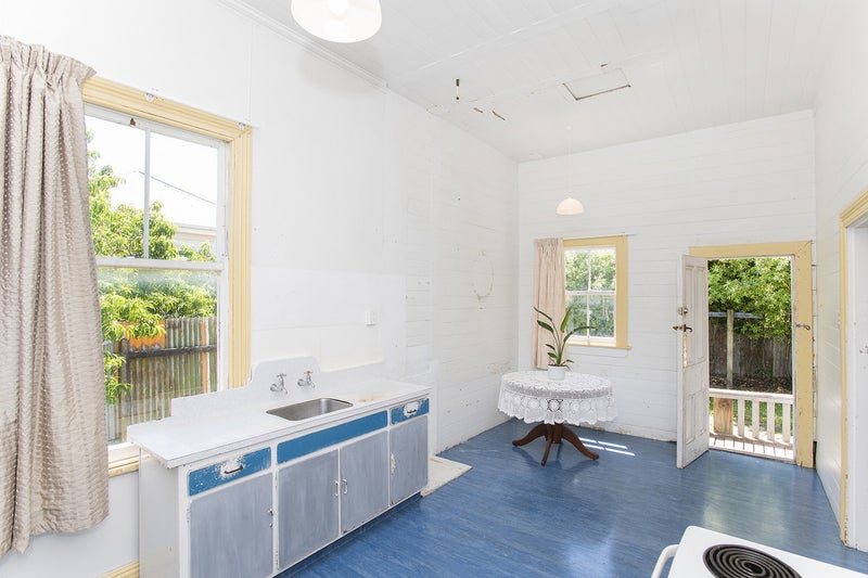 120 Crawford Road, Kaiti, Gisborne - Carousel 2