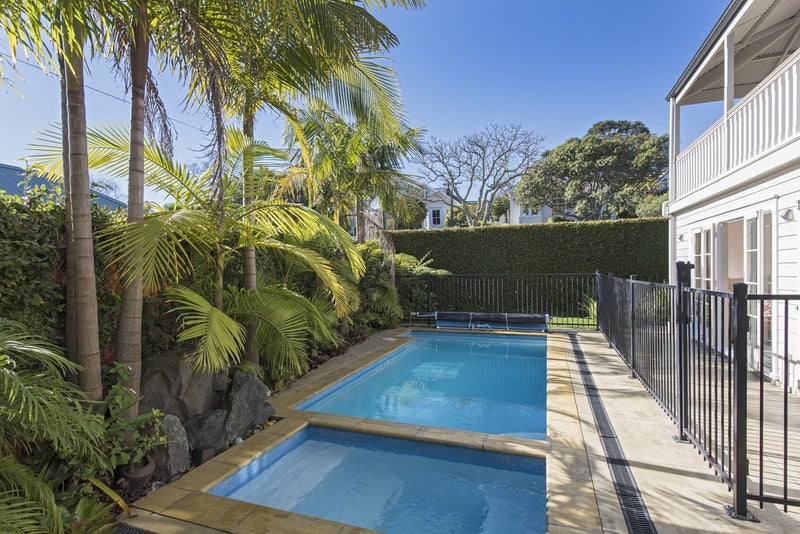 30A Clifton Road, Herne Bay, Auckland - Carousel 2