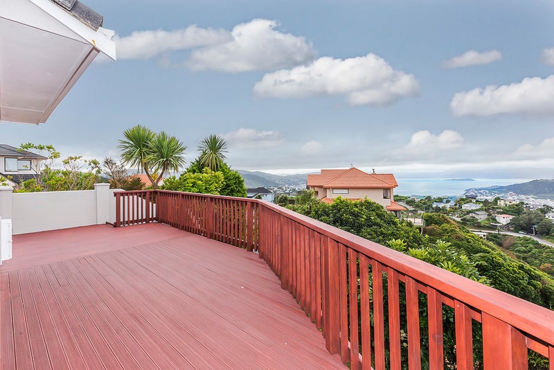 4 Monteith Grove, Brooklyn, Wellington - Carousel 18
