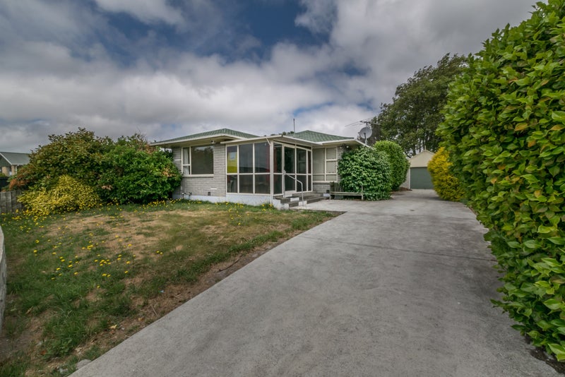 47 Strathfield Avenue, Dallington, Christchurch - Carousel 1