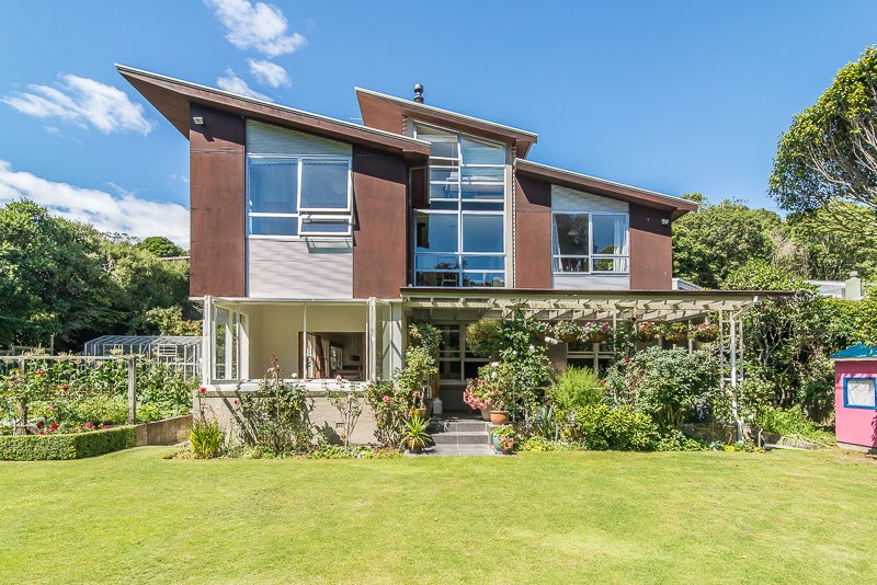 15 Churchill Drive, Wilton, Wellington - Carousel 1