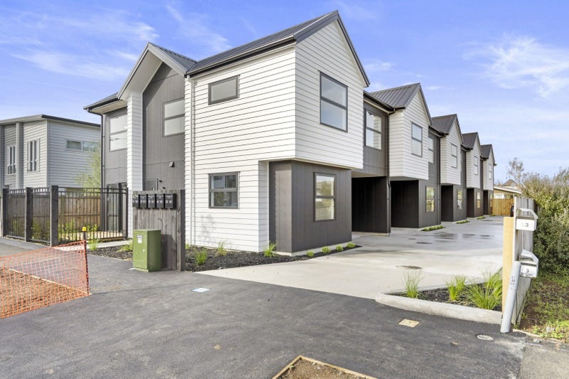 3/61 May Street, Hamilton East, Hamilton - Carousel 1