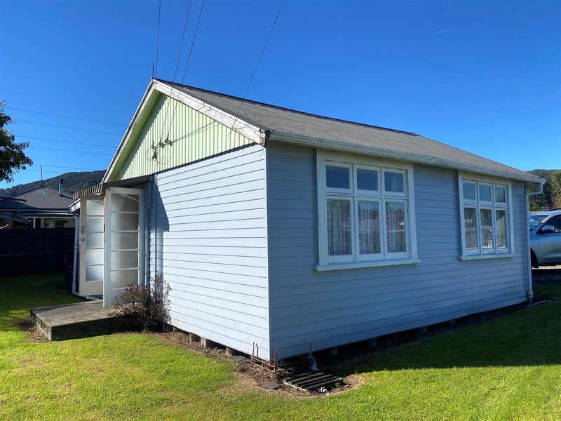 5 Matai Street, Dobson, Greymouth - Carousel 1