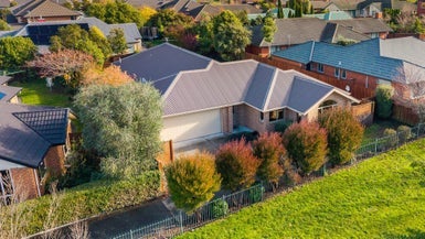 56 Kinsella Crescent, Aidanfield, Christchurch - Carousel 1