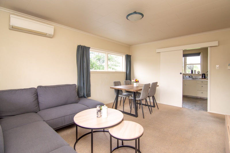 11 Collingwood Court, Hokowhitu, Palmerston North - Carousel 2
