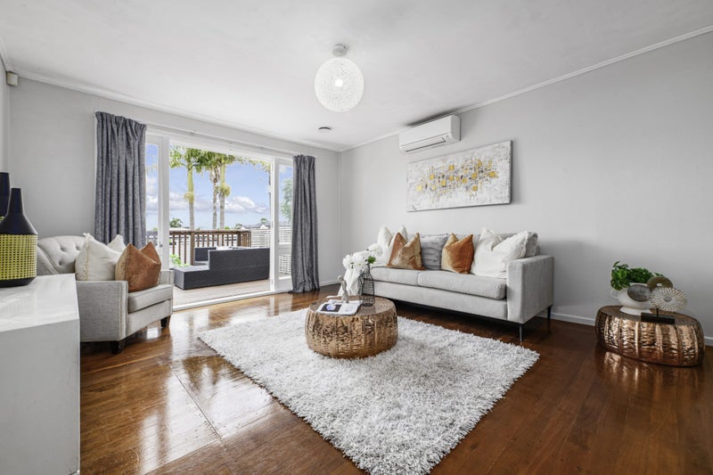 123 Wharf Road, Te Atatu Peninsula, Auckland - Carousel 1