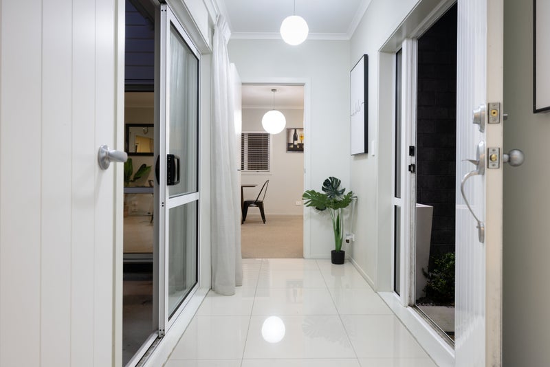 130 Ballintoy Park Drive, Welcome Bay, Tauranga - Carousel 2