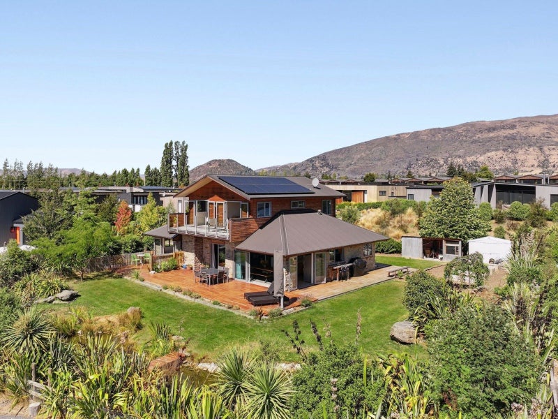 3 Maggies Way, Wanaka - Carousel 2