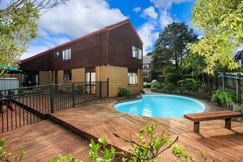 3 Rosemary Avenue, Forrest Hill, Auckland - Carousel 2