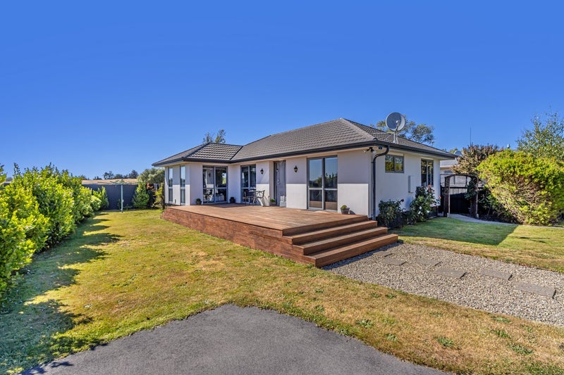 6 Cornet Lane, Aranui, Christchurch - Carousel 1