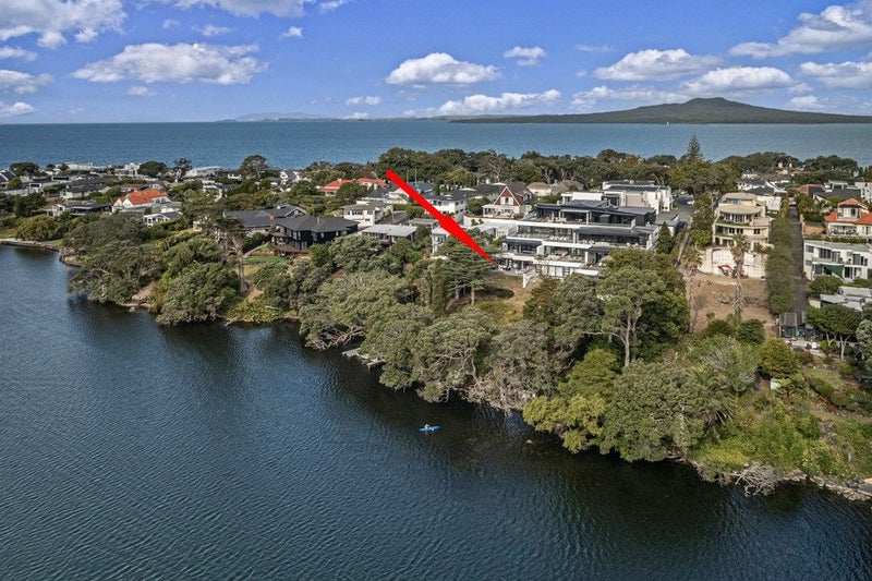15/258 Hurstmere Road, Takapuna, Auckland - Carousel 2