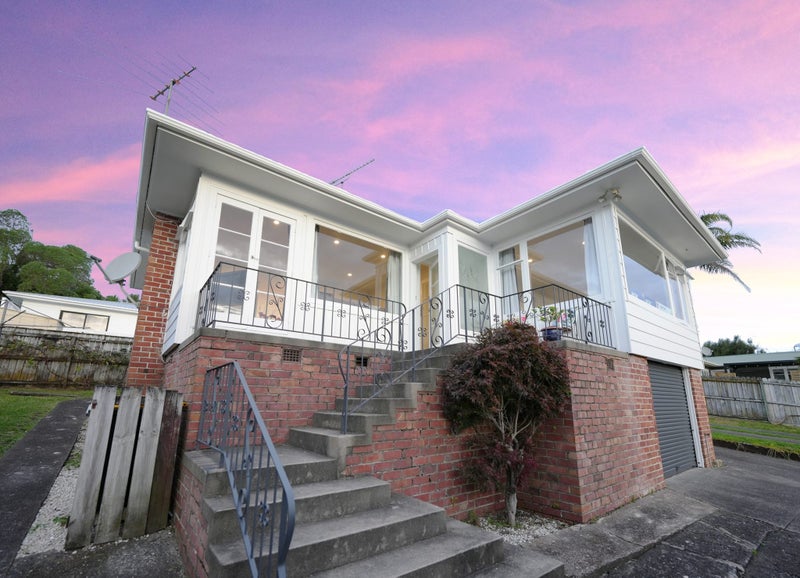 2/212 Moore Street, Howick, Auckland - Carousel 2