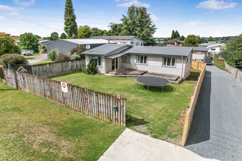 6 Acacia Avenue, Kihikihi, Te Awamutu - Carousel 1