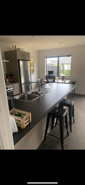 33 Limbrick Crescent, Wigram, Christchurch - Carousel 6