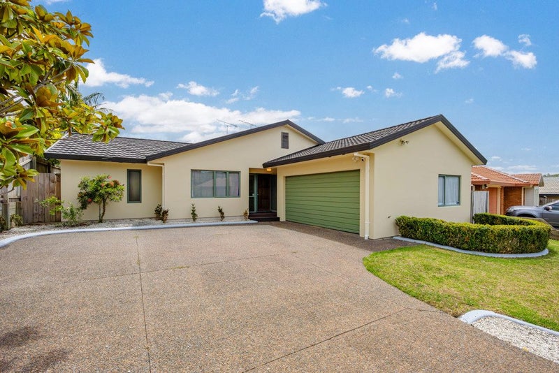 32 Motutapu Avenue, Manly, Whangaparaoa - Carousel 1