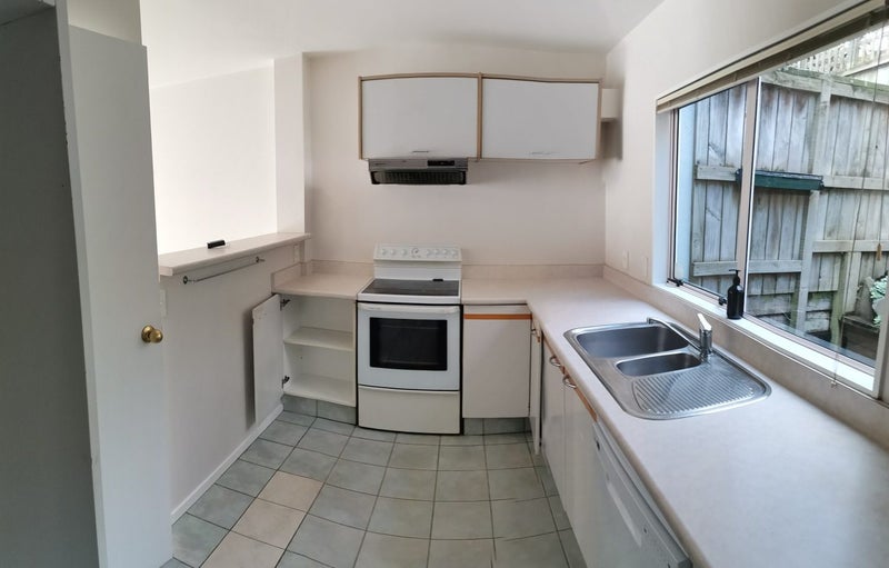 11/20 Thompson Street, Mount Cook, Wellington - Carousel 2