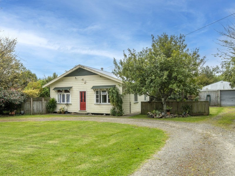 7 Wallace Road, Koputaroa - Carousel 1