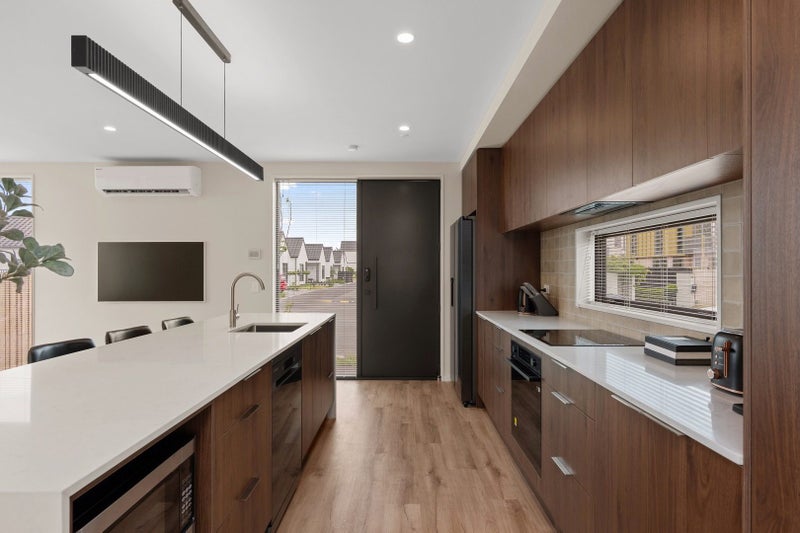 47A Browns Road, St Albans, Christchurch - Carousel 2