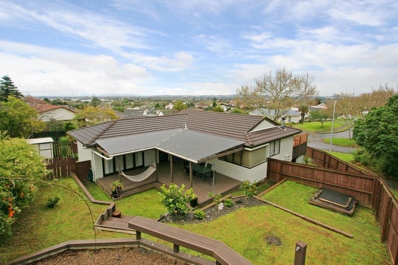 21 Rotoma Rise, Clover Park, Auckland - Carousel 18