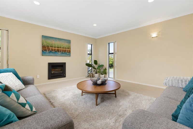 6 Kanuka Place, Pyes Pa, Tauranga - Carousel 2