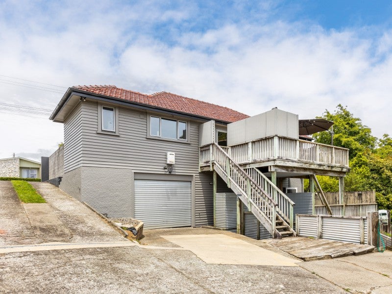 266 Coronation Avenue, Welbourn, New Plymouth - Carousel 1