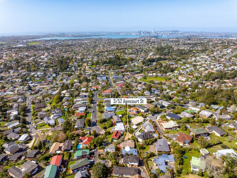 3/52 Agincourt Street, Glenfield, Auckland - Carousel 24