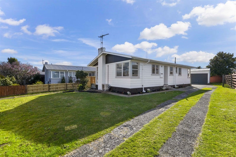 5 Katherine Place, Melville, Hamilton - Carousel 1