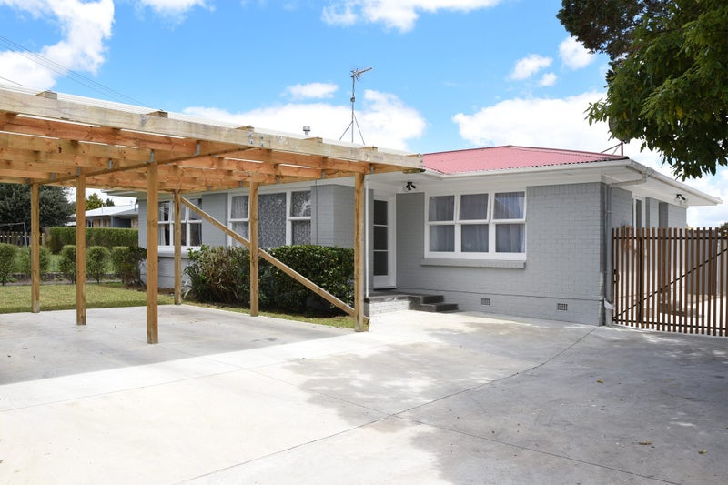 13 Sheridan Street, Silverdale, Hamilton - Carousel 20