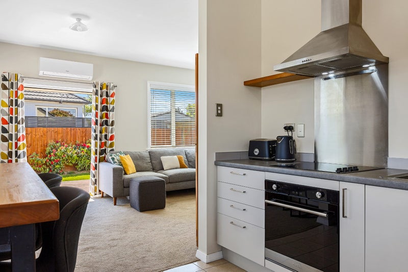 9 Westholme Street, Strowan, Christchurch - Carousel 2