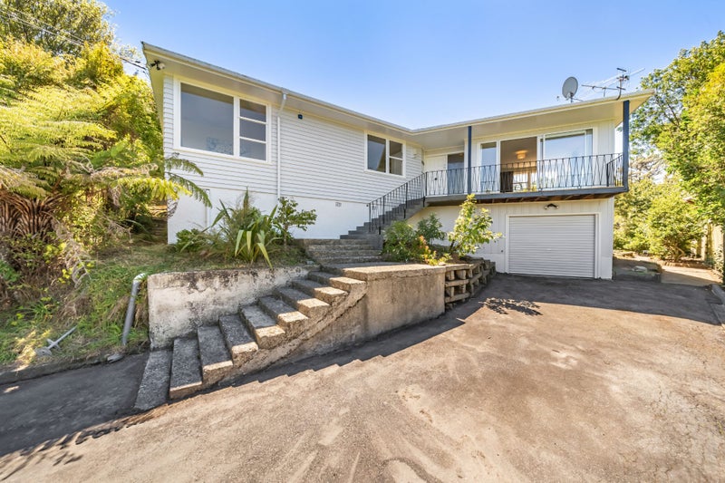 40 Gurney Road, Kelson, Lower Hutt - Carousel 1