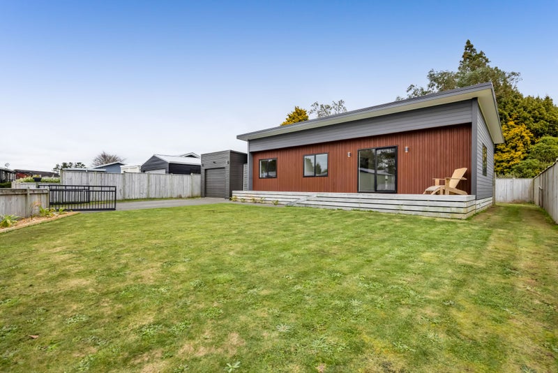 7 Manatu Lane, Inglewood, Inglewood - Carousel 2