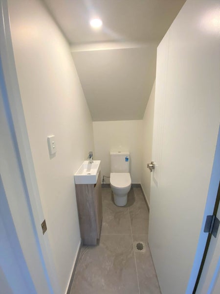 4/10 Rimu Street, New Lynn, Auckland - Carousel 8