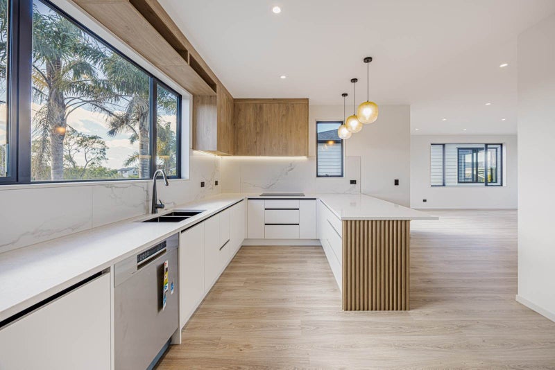 3 Frederick Street, Hillsborough, Auckland - Carousel 2