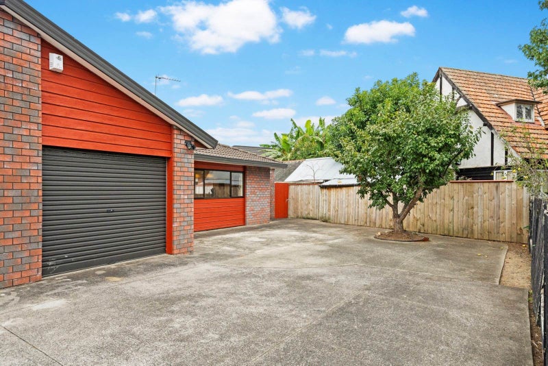 1/0 Manukau Road, Onehunga, Auckland - Carousel 2