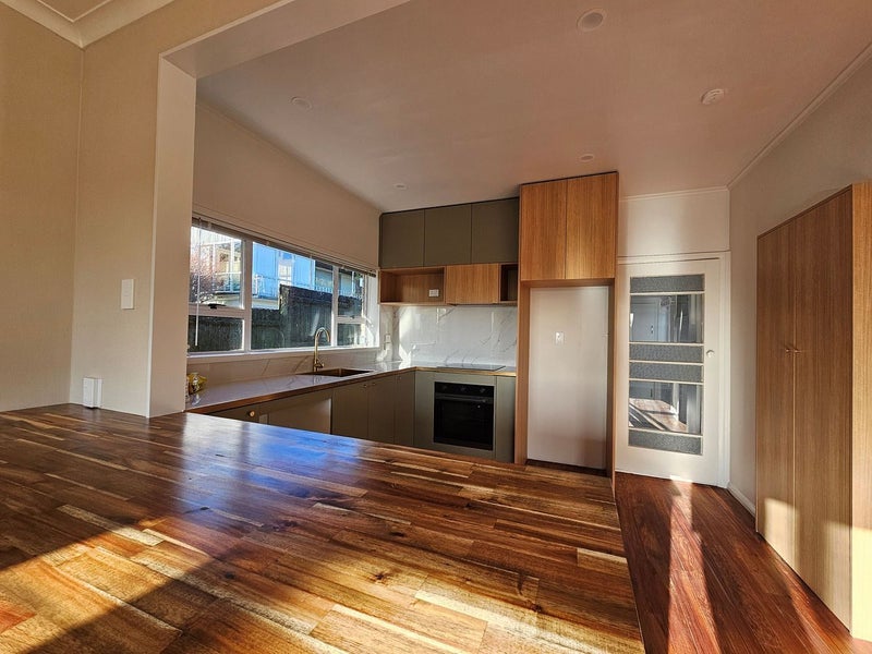 5 Holden Avenue, Forest Lake, Hamilton - Carousel 2