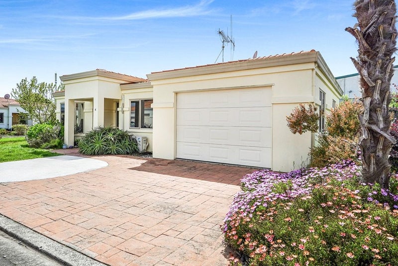 4 Sudbury Court, Rototuna North, Hamilton - Carousel 1