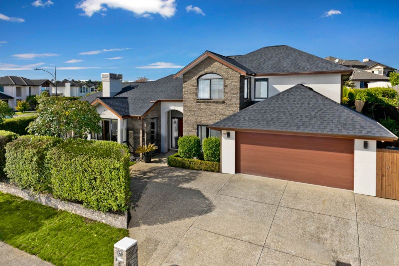 6 Dressage Lane, Greenhithe, Auckland - Carousel 1