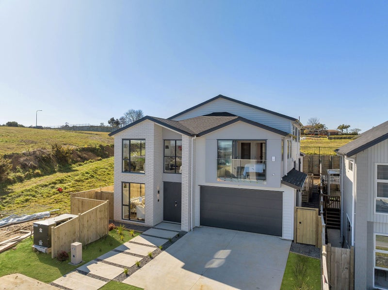 16 Whakahoki Road, Flat Bush, Auckland - Carousel 1