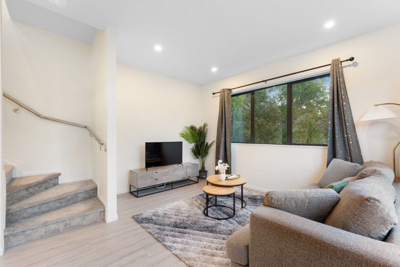 17B Tabitha Crescent, Henderson, Auckland - Carousel 2