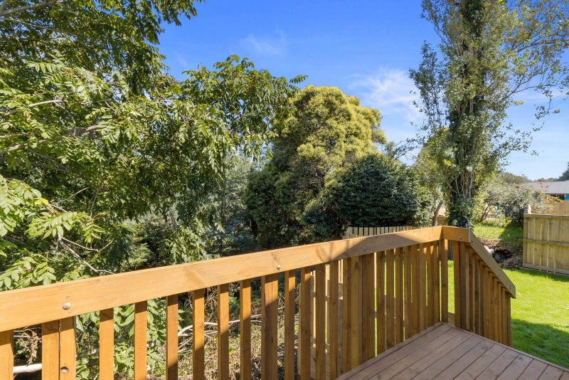 10D Saxbys Road, Glenview, Hamilton - Carousel 2