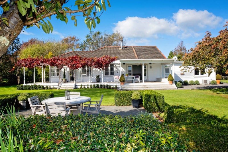 246 Tuki Tuki Road, Hastings - Carousel 1